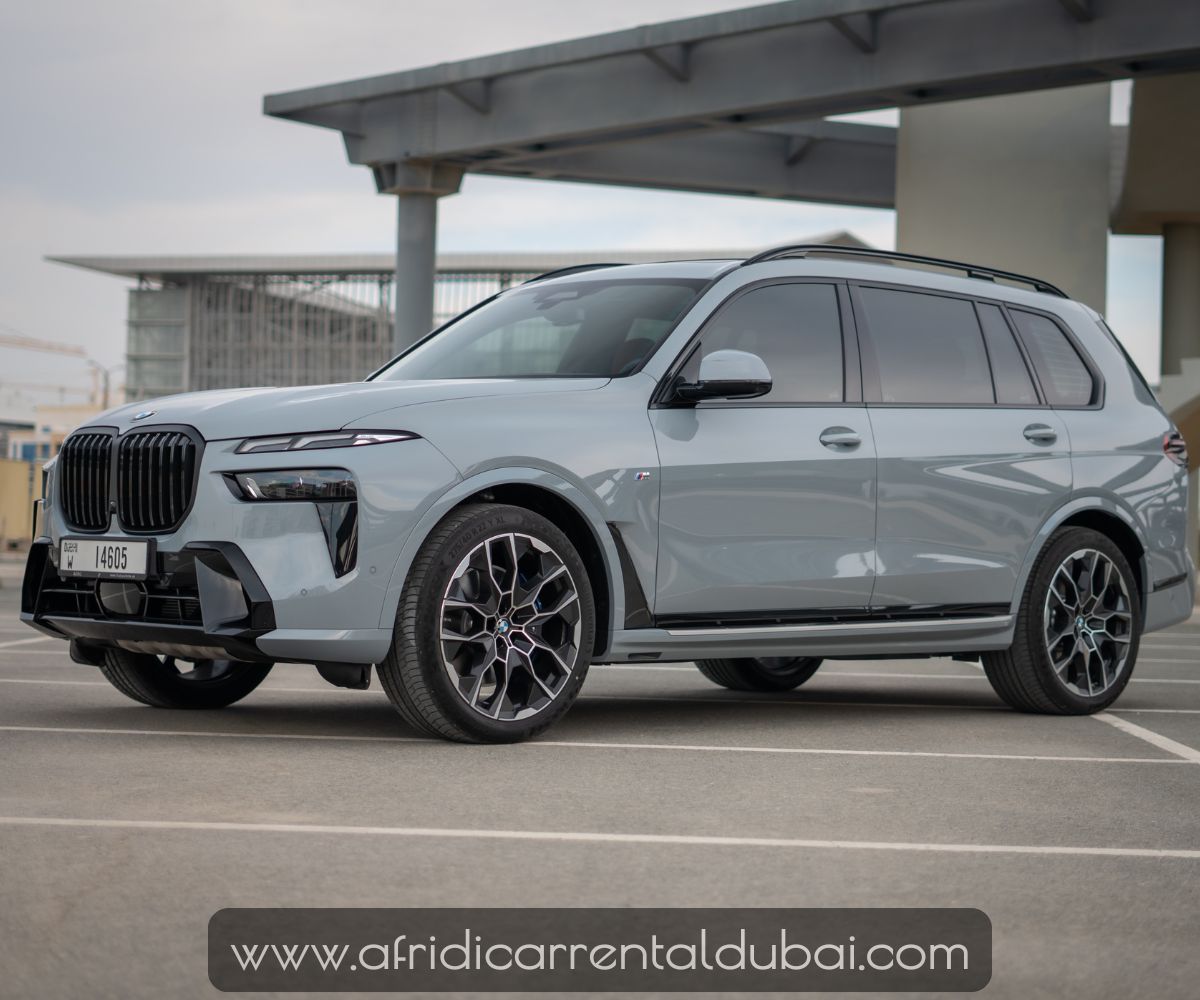 BMW X7 40i grey 2023