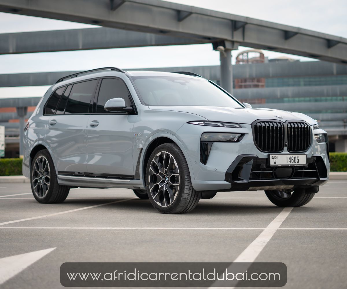 BMW X7 40i grey 2023