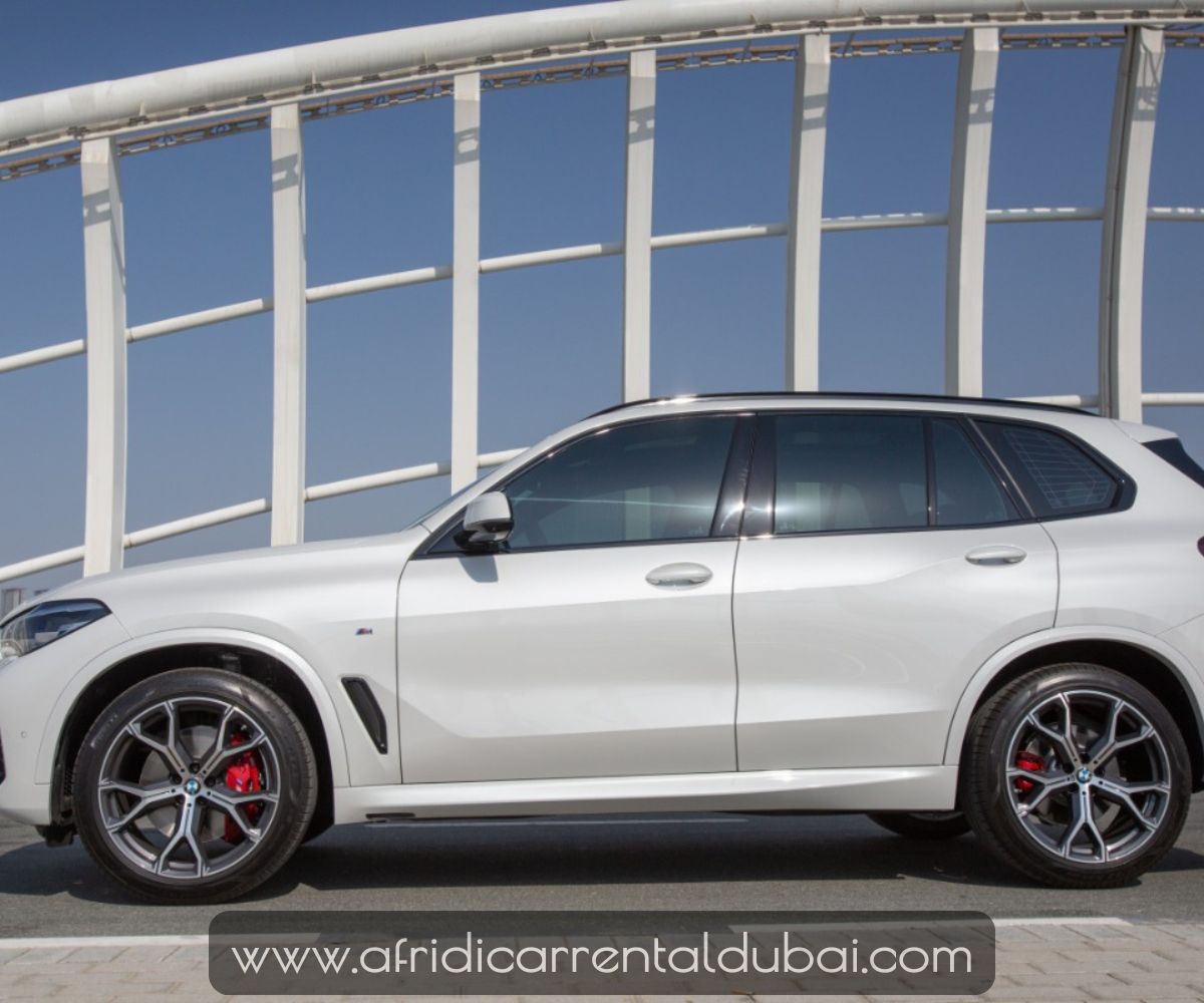 BMW X5 40iM white 2023