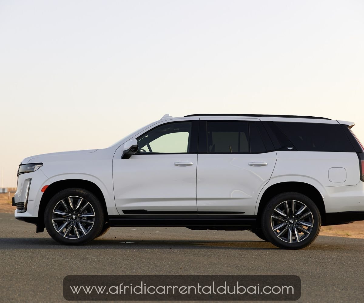 Cadilac Escalade white 2023