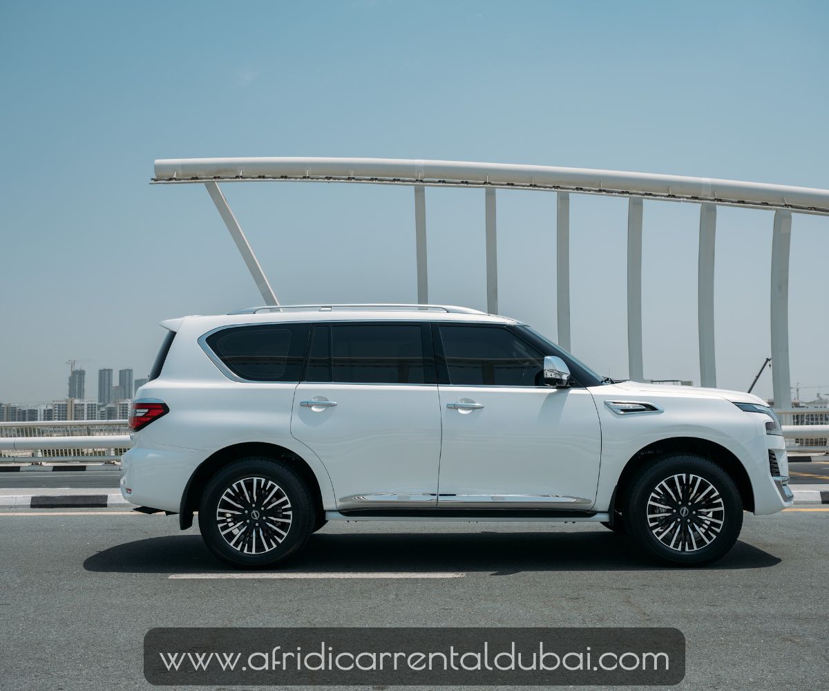 Nissan Patrol Platinum V6 white 2023  D92415