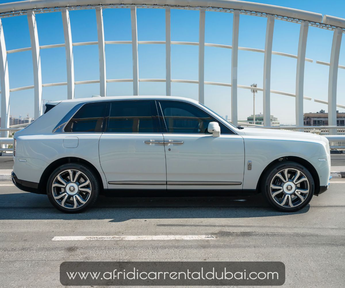 1.Cullinan white 2019  M49443